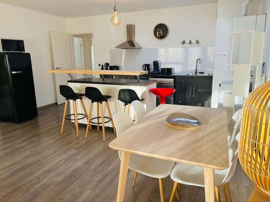 Apartament Harmonieux/Bezannes/Pkg Prive Zewnętrze zdjęcie